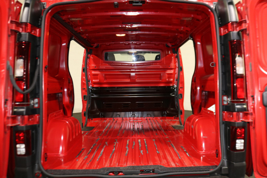 Renault Trafic 2.0 dCi 120pk L1 H1 Comfort Airco Trekhaak