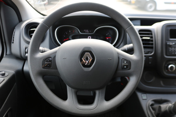 Renault Trafic 2.0 dCi 120pk L1 H1 Comfort Airco Trekhaak
