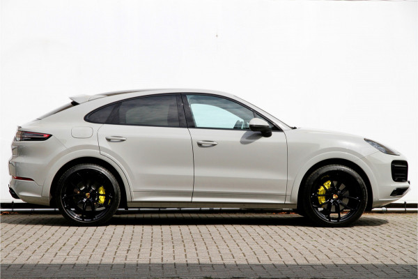 Porsche Cayenne Coupé 3.0 E-Hybrid | BTW | Sport Chrono | Achteras | Carbon