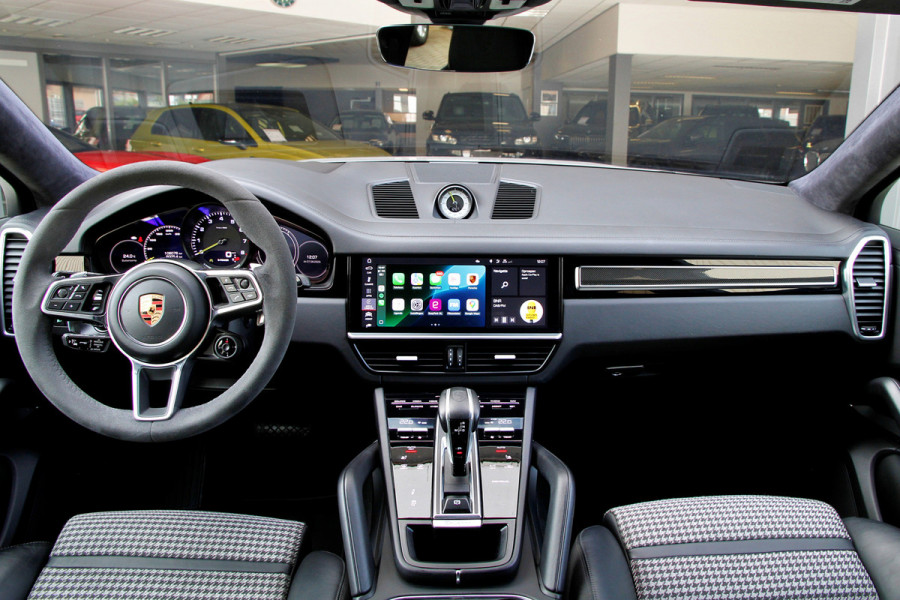 Porsche Cayenne Coupé 3.0 E-Hybrid | BTW | Sport Chrono | Achteras | Carbon