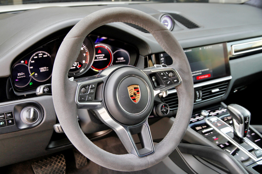 Porsche Cayenne Coupé 3.0 E-Hybrid | BTW | Sport Chrono | Achteras | Carbon