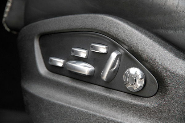 Porsche Cayenne Coupé 3.0 E-Hybrid | BTW | Sport Chrono | Achteras | Carbon