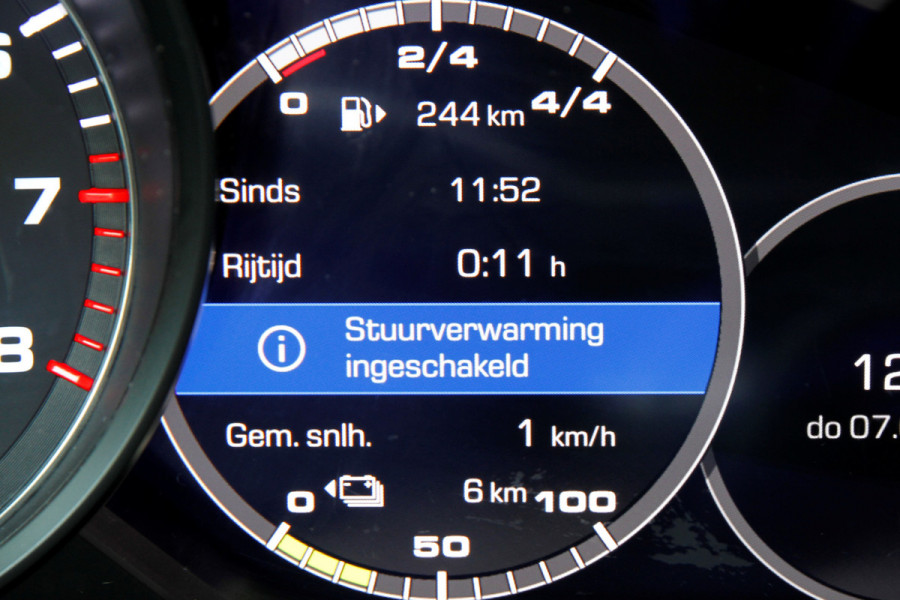 Porsche Cayenne Coupé 3.0 E-Hybrid | BTW | Sport Chrono | Achteras | Carbon