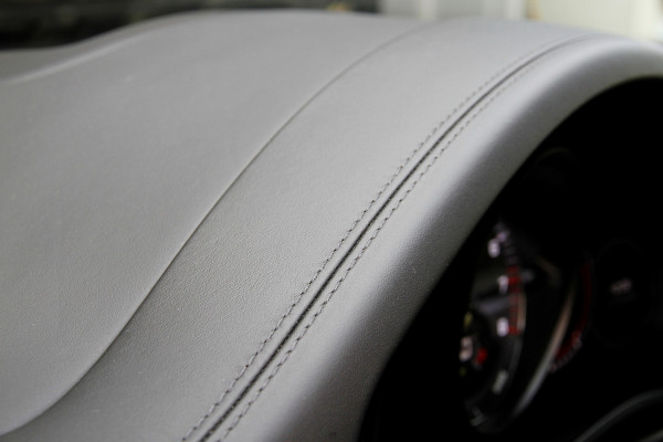 Porsche Cayenne Coupé 3.0 E-Hybrid | BTW | Sport Chrono | Achteras | Carbon
