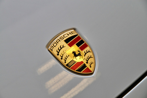 Porsche Cayenne Coupé 3.0 E-Hybrid | BTW | Sport Chrono | Achteras | Carbon