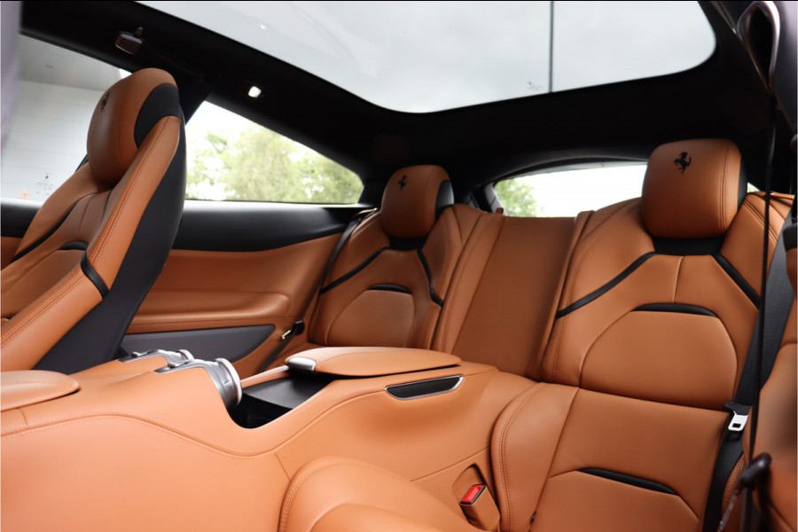 Ferrari GTC4 Lusso Turbo 3.9 V8 **APPROVED/Lift/360 camera/Pano/Ceramic/Carplay/21/22inch**