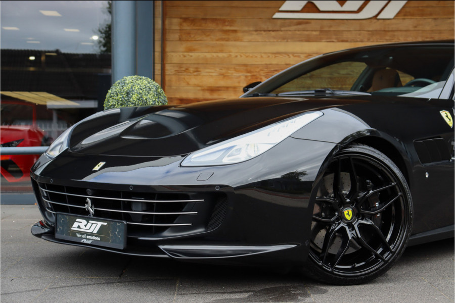 Ferrari GTC4 Lusso Turbo 3.9 V8 **APPROVED/Lift/360 camera/Pano/Ceramic/Carplay/21/22inch**