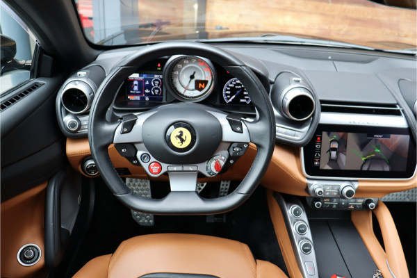 Ferrari GTC4 Lusso Turbo 3.9 V8 **APPROVED/Lift/360 camera/Pano/Ceramic/Carplay/21/22inch**