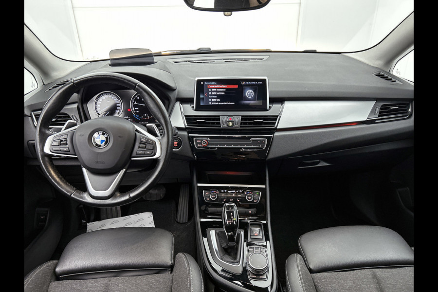 BMW 2 Serie Active Tourer 220i Executive | 192 PK | FACELIFT | StoelverW | TrekH | Head up | AchterCAM | Cruise contl | Dealr ondH