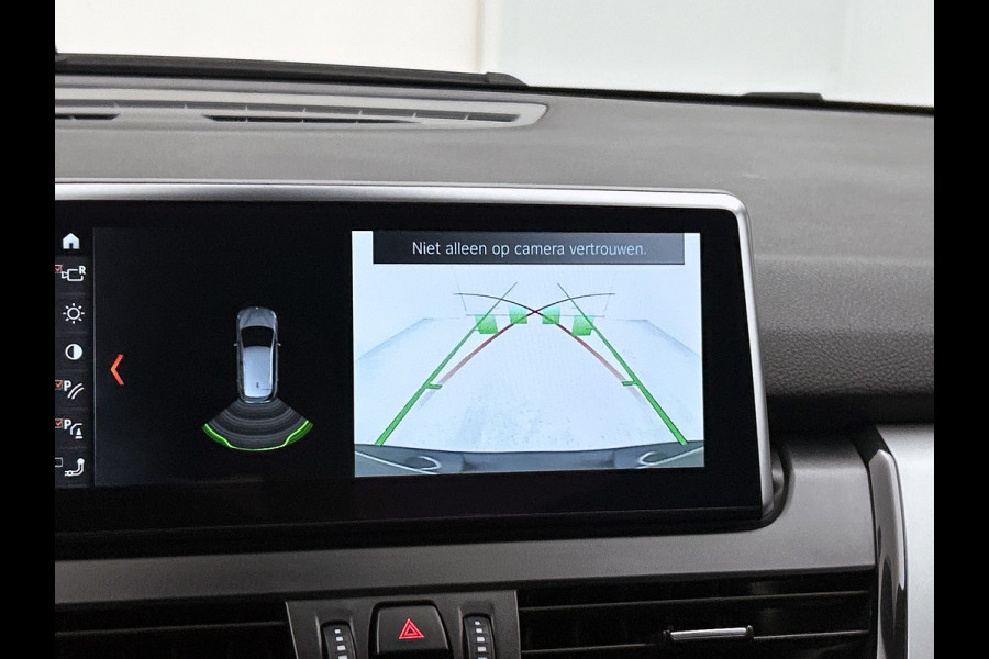 BMW 2 Serie Active Tourer 220i Executive | 192 PK | FACELIFT | StoelverW | TrekH | Head up | AchterCAM | Cruise contl | Dealr ondH