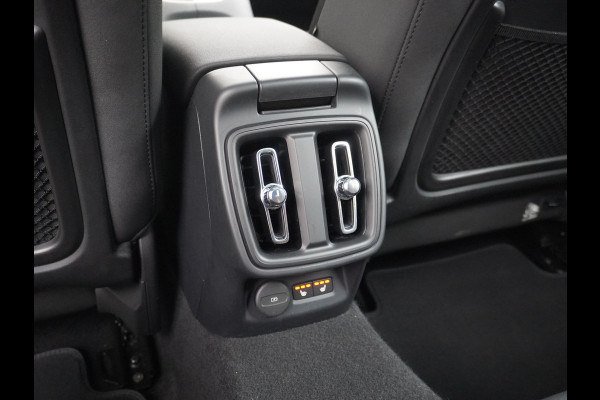 Polestar 2 78kWh 408PK PERFORMANCE 0-100 4,7sec. SOH 92,82% Long Range Trekhaak Pano-dak Elektr.Stoel+verwarmd Stuurverward (semi-)-AutoPil Google-Android® Navi 360°Camera Elek.Achterklep PDC-a+v Performance-Ophanging Premium-Audio Active-Grille Keyless LEDParkeerassist auto 1.500KG Trekgewicht! 1e Eigenaar 3fase 11kw thuis laden