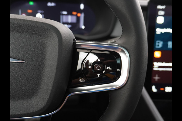 Polestar 2 78kWh 408PK PERFORMANCE 0-100 4,7sec. SOH 92,82% Long Range Trekhaak Pano-dak Elektr.Stoel+verwarmd Stuurverward (semi-)-AutoPil Google-Android® Navi 360°Camera Elek.Achterklep PDC-a+v Performance-Ophanging Premium-Audio Active-Grille Keyless LEDParkeerassist auto 1.500KG Trekgewicht! 1e Eigenaar 3fase 11kw thuis laden