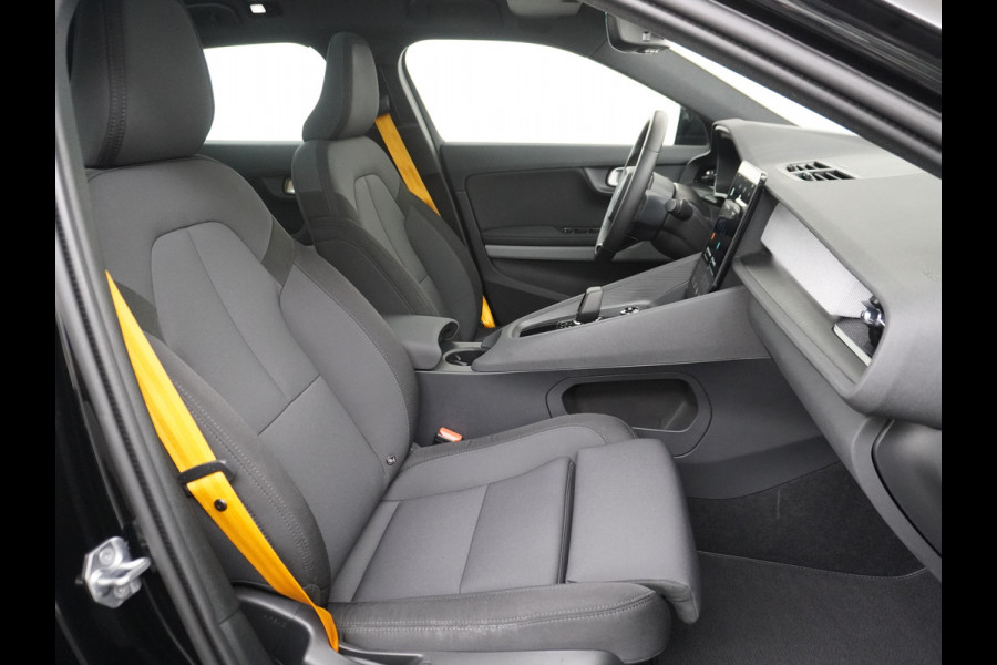 Polestar 2 78kWh 408PK PERFORMANCE 0-100 4,7sec. SOH 92,82% Long Range Trekhaak Pano-dak Elektr.Stoel+verwarmd Stuurverward (semi-)-AutoPil Google-Android® Navi 360°Camera Elek.Achterklep PDC-a+v Performance-Ophanging Premium-Audio Active-Grille Keyless LEDParkeerassist auto 1.500KG Trekgewicht! 1e Eigenaar 3fase 11kw thuis laden