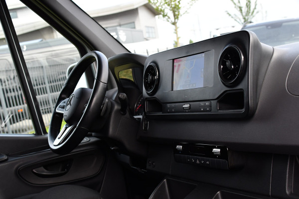 Mercedes-Benz Sprinter 316 2.2 CDI L2H2 PB Edition Adaptieve Cruise, Camera, 164pk, Automaat, Carplay, Multimedia, Trekhaak, NAVI, Uniek!