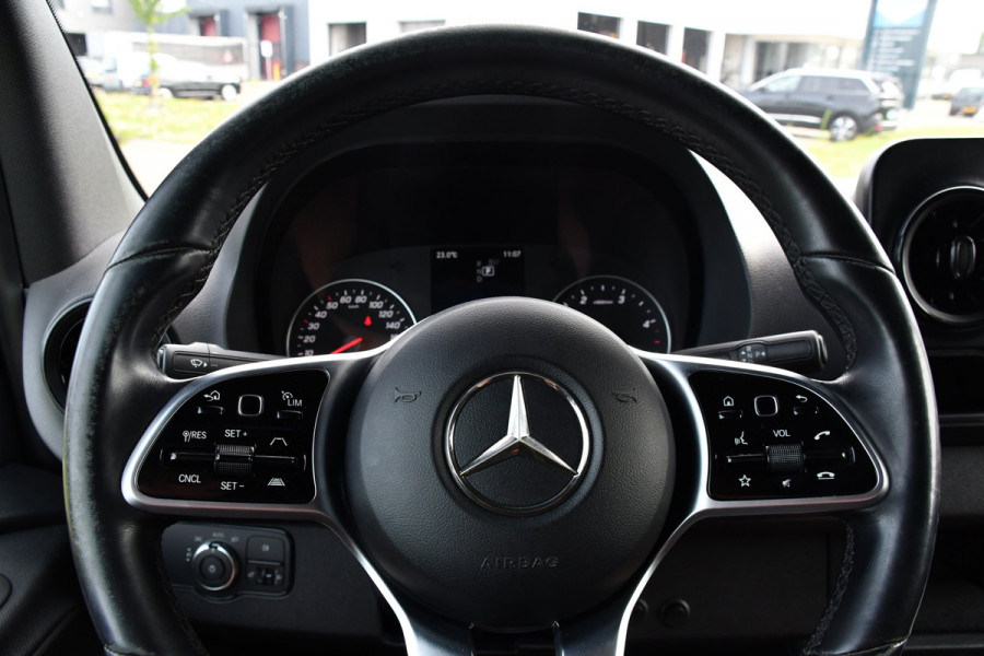 Mercedes-Benz Sprinter 316 2.2 CDI L2H2 PB Edition Adaptieve Cruise, Camera, 164pk, Automaat, Carplay, Multimedia, Trekhaak, NAVI, Uniek!