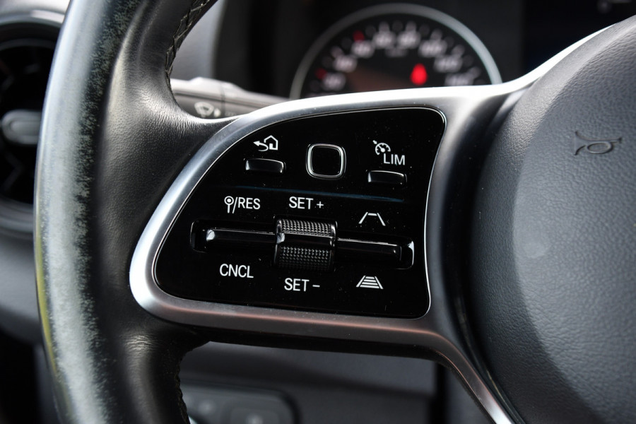 Mercedes-Benz Sprinter 316 2.2 CDI L2H2 PB Edition Adaptieve Cruise, Camera, 164pk, Automaat, Carplay, Multimedia, Trekhaak, NAVI, Uniek!
