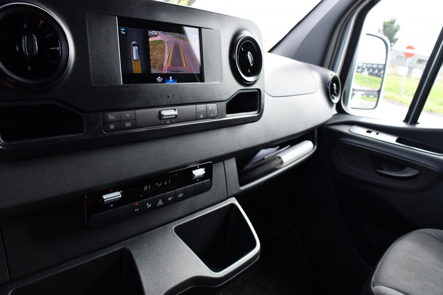 Mercedes-Benz Sprinter 316 2.2 CDI L2H2 PB Edition Adaptieve Cruise, Camera, 164pk, Automaat, Carplay, Multimedia, Trekhaak, NAVI, Uniek!