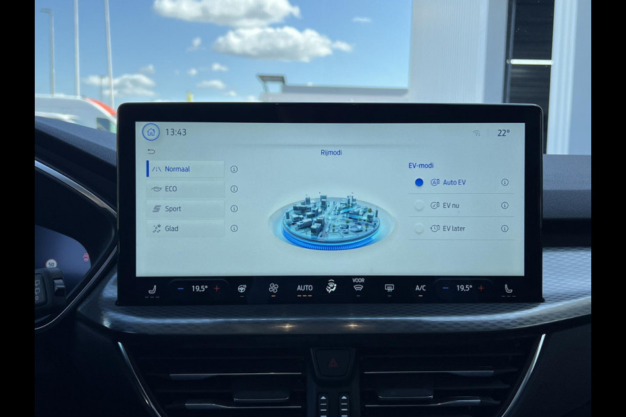 Ford Kuga 2.5 PHEV Titanium 225pk | Driver Assistance Pack | Winterpack | 2.100kg Trekgewicht | SYNC 4 Navigatie