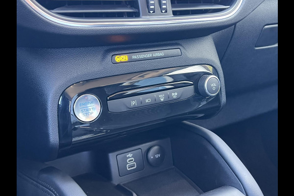 Ford Kuga 2.5 PHEV Titanium 225pk | Driver Assistance Pack | Winterpack | 2.100kg Trekgewicht | SYNC 4 Navigatie