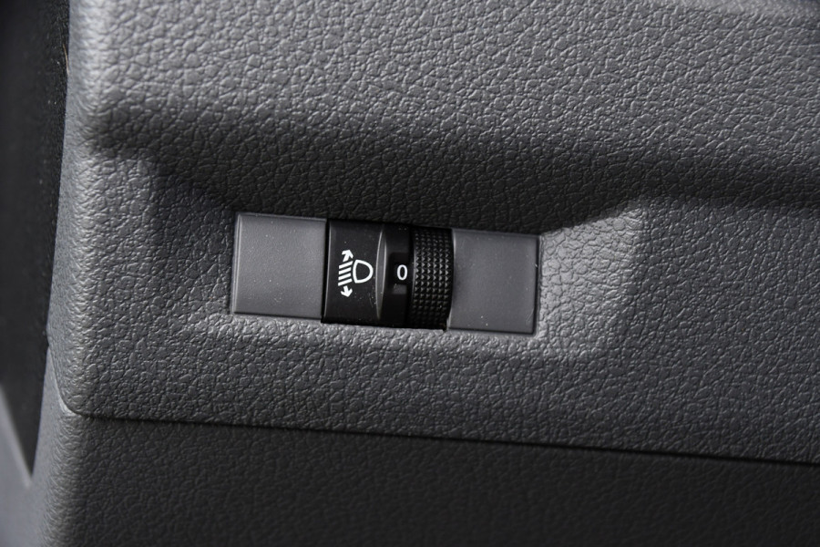 Peugeot Expert 2.0 BlueHDI L3 PB Edition DC Cruise, Carplay. Automaat, 2 x Schuifdeur, Sensoren, 120pk, Multimedia, Uniek!