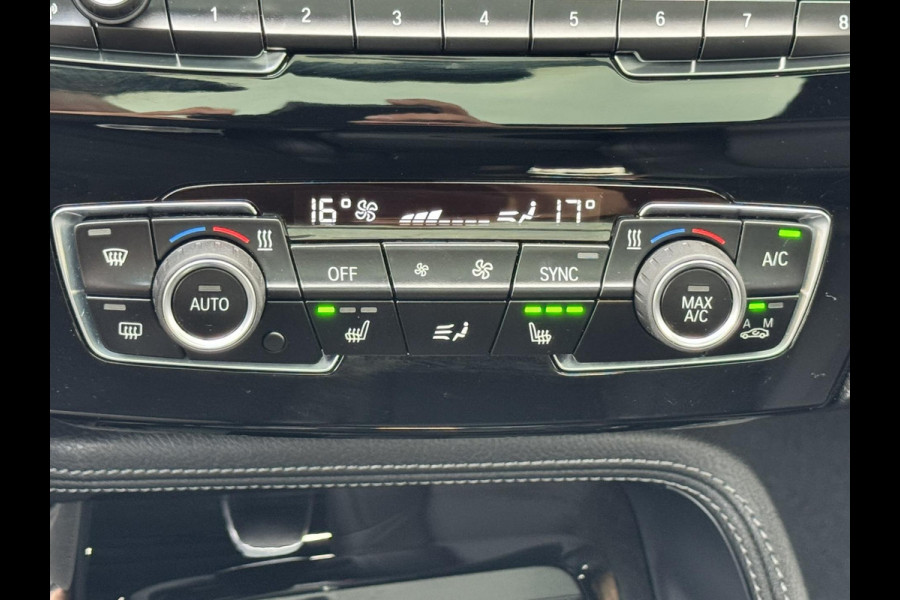 BMW X2 SDrive18i High Executive Automaat Cruise control Climate control Stoelverwarming Leder Navigatie Full LED Head up display