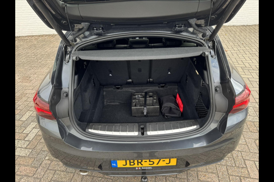 BMW X2 SDrive18i High Executive Automaat Cruise control Climate control Stoelverwarming Leder Navigatie Full LED Head up display