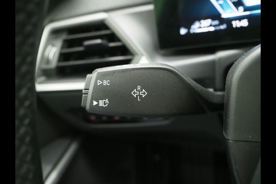 BMW 3 Serie Touring 320e LCI Shadow Line | Widescreen | Carplay | Cruise | DAB | PDC | LED