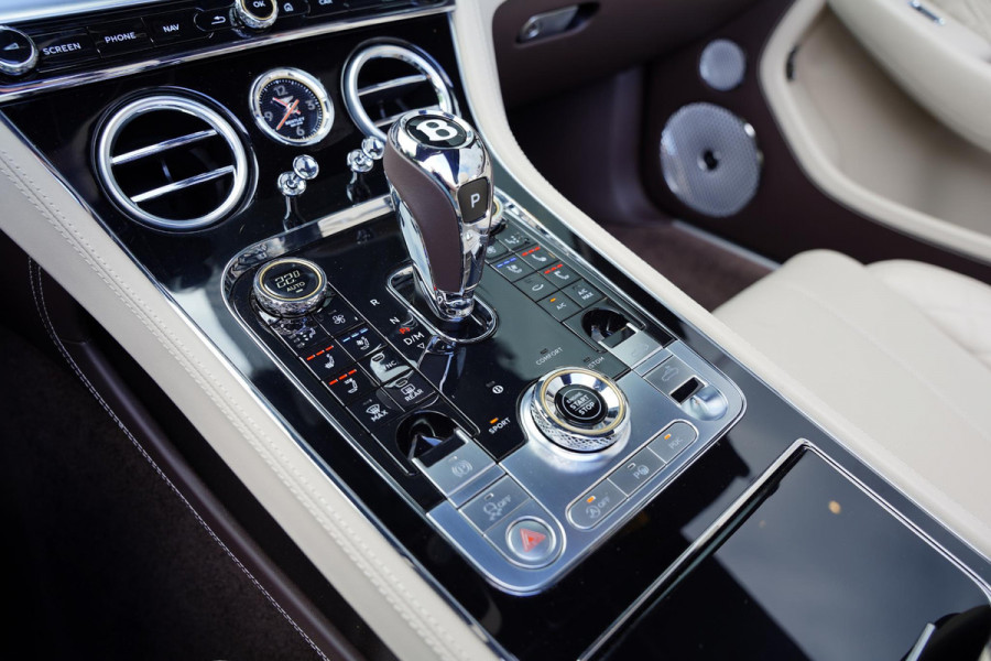 Bentley Continental GTC 4.0 V8 Azure 1400 KM NL-Auto