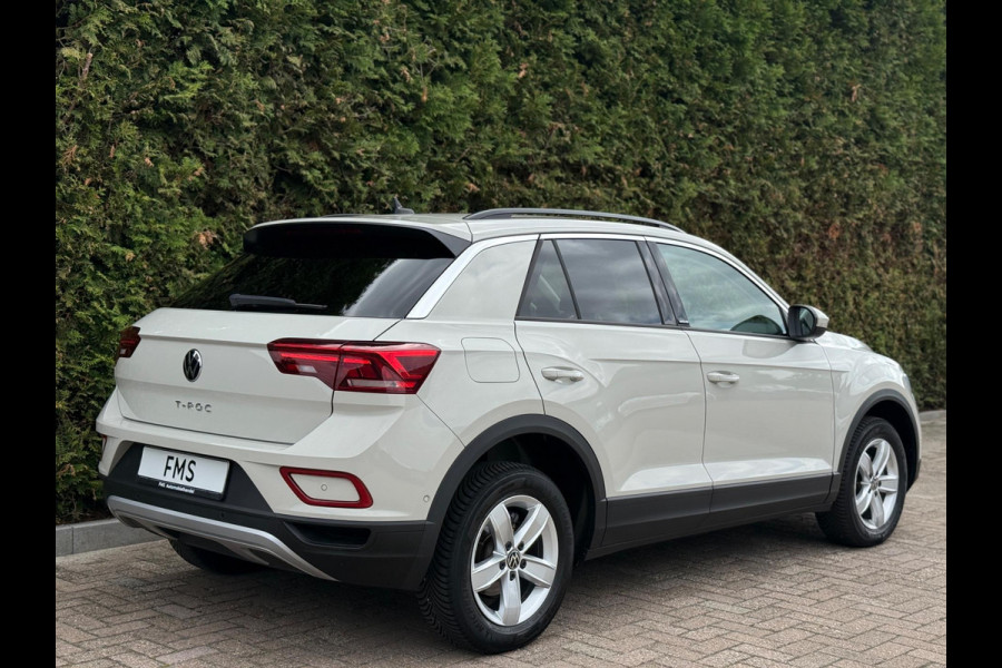 Volkswagen T-Roc 1.0 TSI Move Trekhaak CarPlay