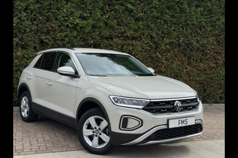 Volkswagen T-Roc 1.0 TSI Move Trekhaak CarPlay
