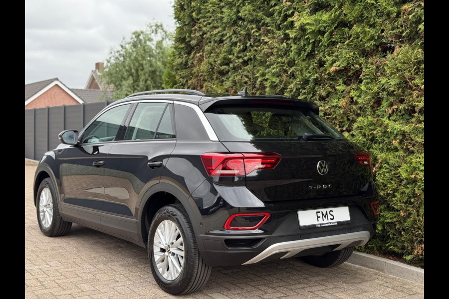 Volkswagen T-Roc 1.0 TSI Style CarPlay Camera IQ Lights