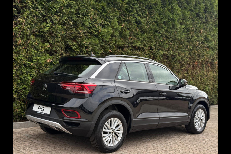 Volkswagen T-Roc 1.0 TSI Style CarPlay Camera IQ Lights
