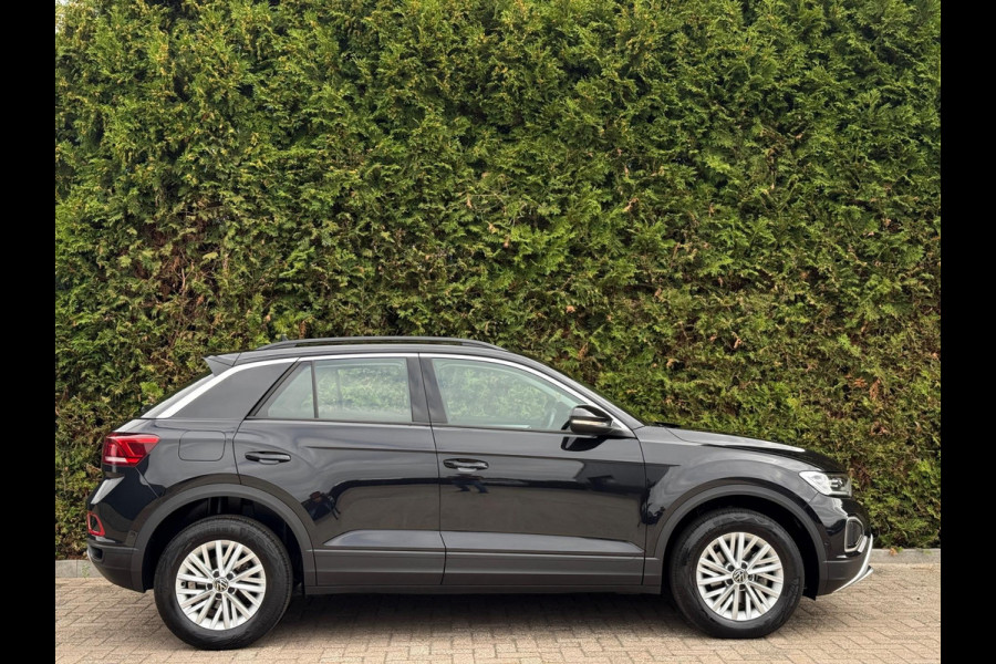 Volkswagen T-Roc 1.0 TSI Style CarPlay Camera IQ Lights
