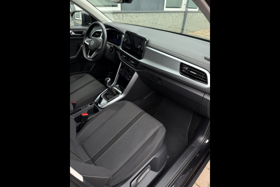 Volkswagen T-Roc 1.0 TSI Style CarPlay Camera IQ Lights