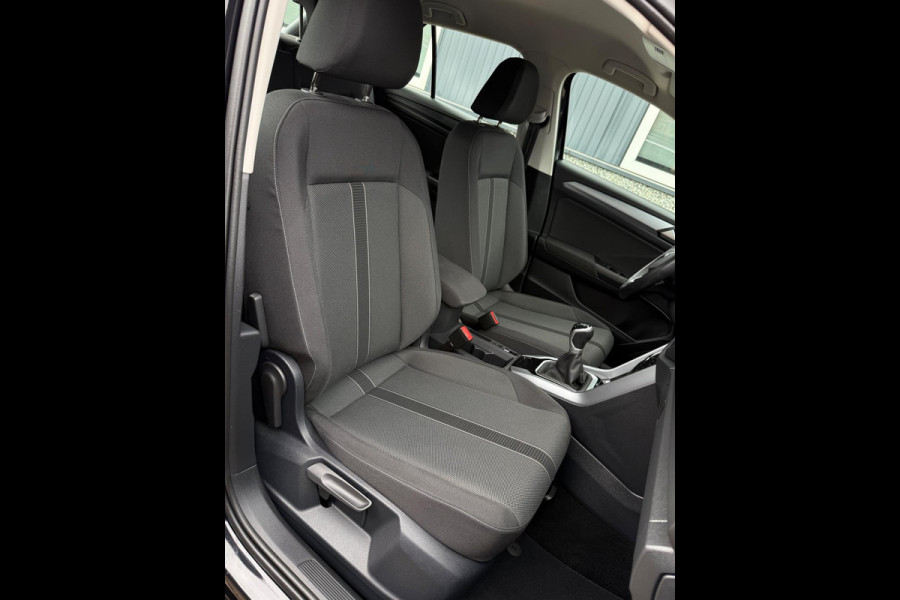 Volkswagen T-Roc 1.0 TSI Style CarPlay Camera IQ Lights