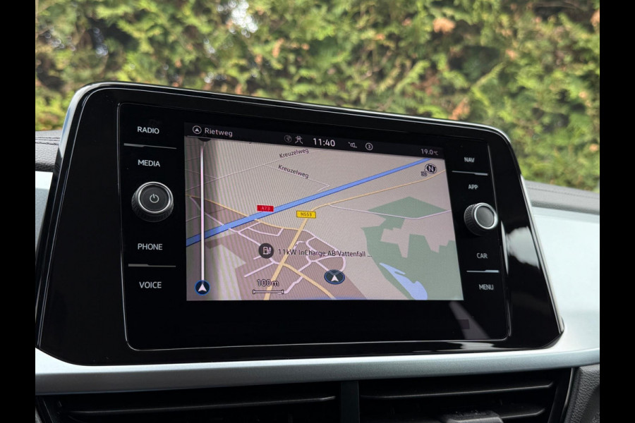 Volkswagen T-Roc 1.0 TSI Style CarPlay Camera IQ Lights