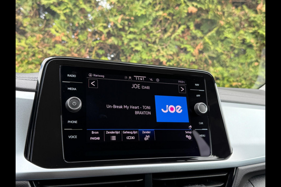 Volkswagen T-Roc 1.0 TSI Style CarPlay Camera IQ Lights