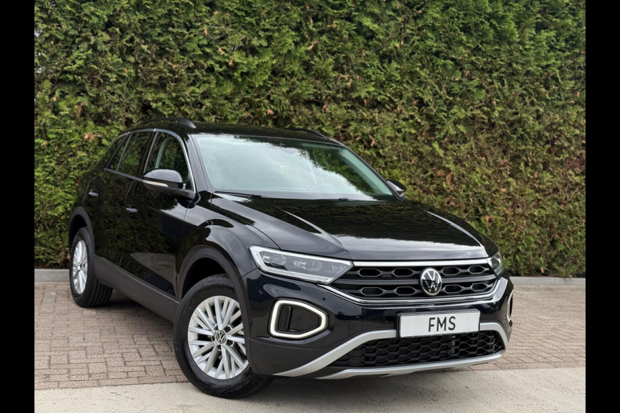 Volkswagen T-Roc 1.0 TSI Style CarPlay Camera IQ Lights