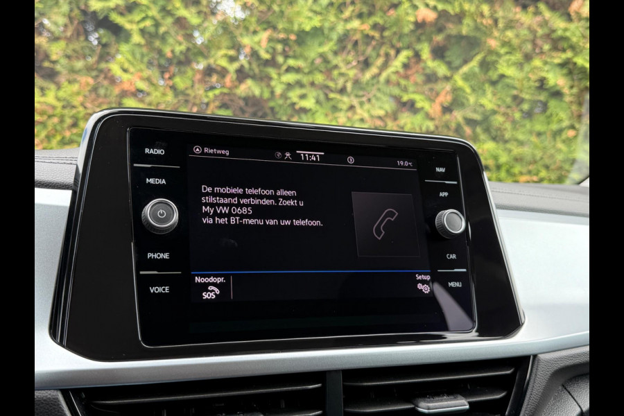 Volkswagen T-Roc 1.0 TSI Style CarPlay Camera IQ Lights