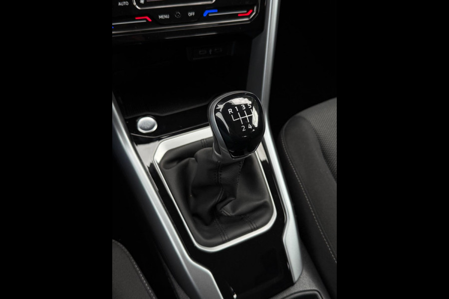 Volkswagen T-Roc 1.0 TSI Style CarPlay Camera IQ Lights