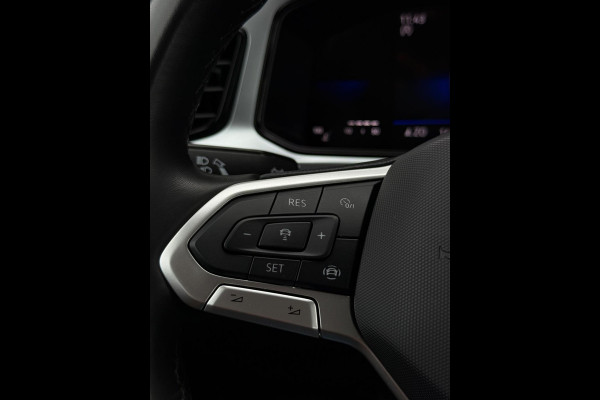 Volkswagen T-Roc 1.0 TSI Style CarPlay Camera IQ Lights