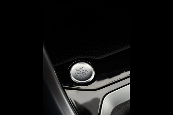 Volkswagen T-Roc 1.0 TSI Style CarPlay Camera IQ Lights