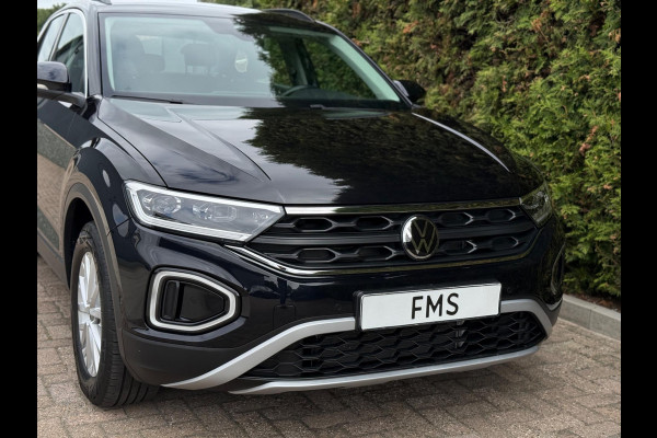 Volkswagen T-Roc 1.0 TSI Style CarPlay Camera IQ Lights