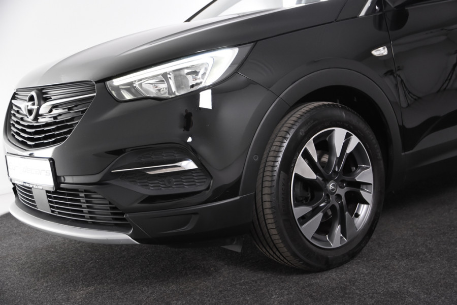 Opel Grandland X Turbo Innovation *1ste Eigenaar*Leer*Navigatie*Trekhaak*