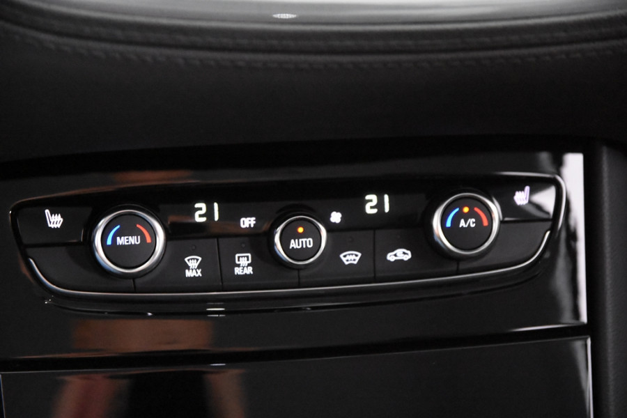 Opel Grandland X Turbo Innovation *1ste Eigenaar*Leer*Navigatie*Trekhaak*