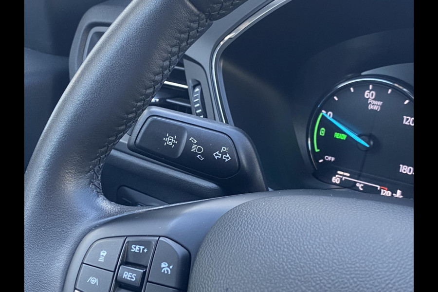Ford Kuga 2.5 PHEV Titanium X
