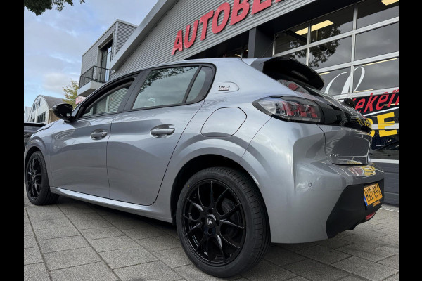 Peugeot 208 1.2i OUTLAW Edition - Navigatie/Apple CarPlay I Airco I Sport velgen I LED I PDC I 30.000 KM -Dealer onderhouden