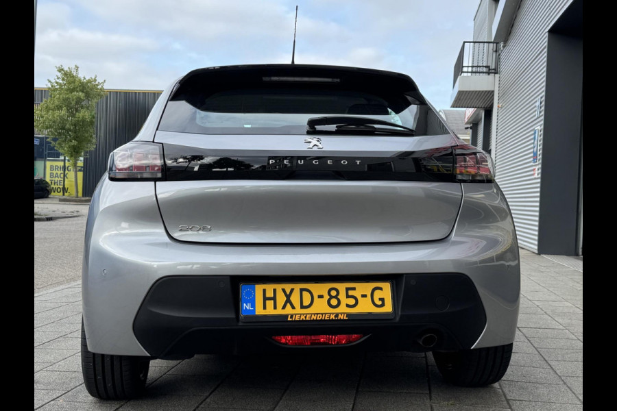 Peugeot 208 1.2i OUTLAW Edition - Navigatie/Apple CarPlay I Airco I Sport velgen I LED I PDC I 30.000 KM -Dealer onderhouden