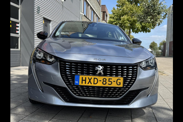 Peugeot 208 1.2i OUTLAW Edition - Navigatie/Apple CarPlay I Airco I Sport velgen I LED I PDC I 30.000 KM -Dealer onderhouden