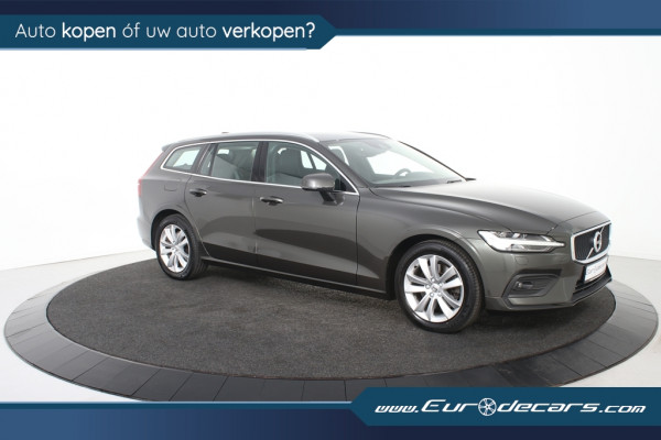 Volvo V60 2.0 B3 Momentum Geartronic *1ste Eigenaar*Leer*Navigatie*Carplay*